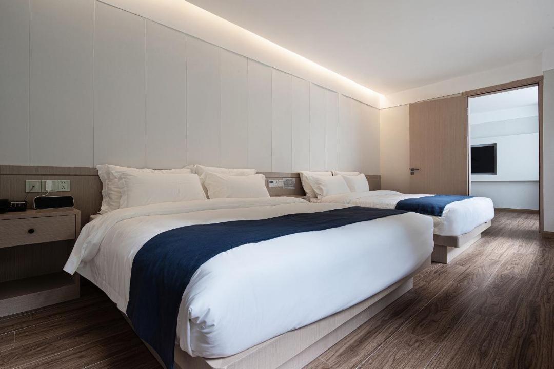 Walling Hotel - Chongqing Jiefangbei Hongyadong Esterno foto